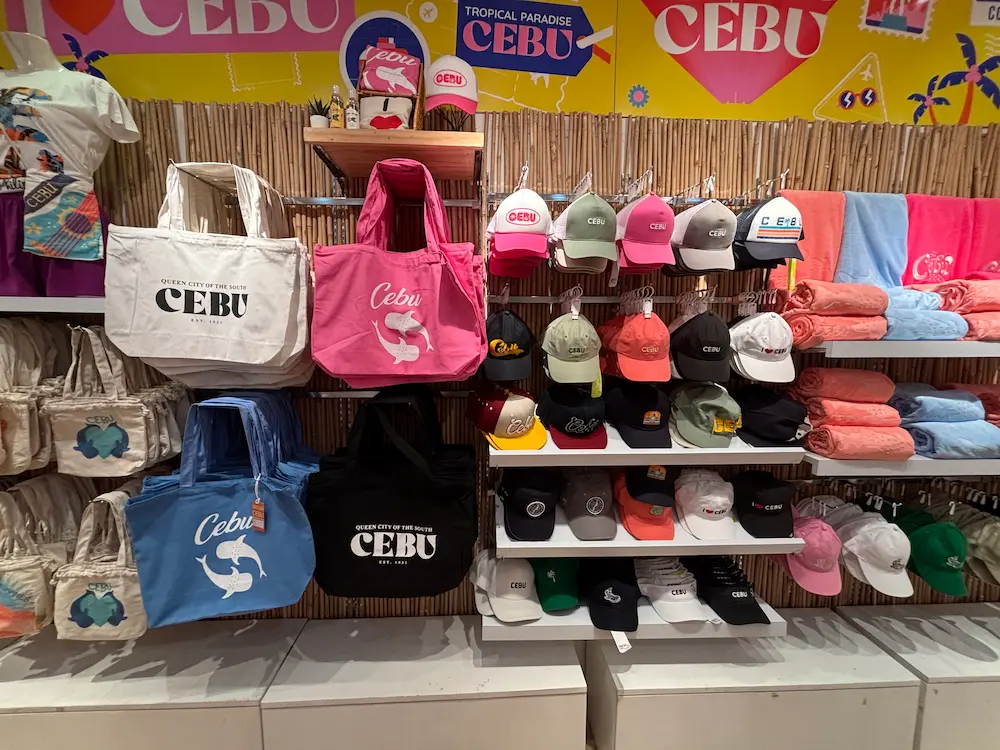 アヤラモールお土産バッグ