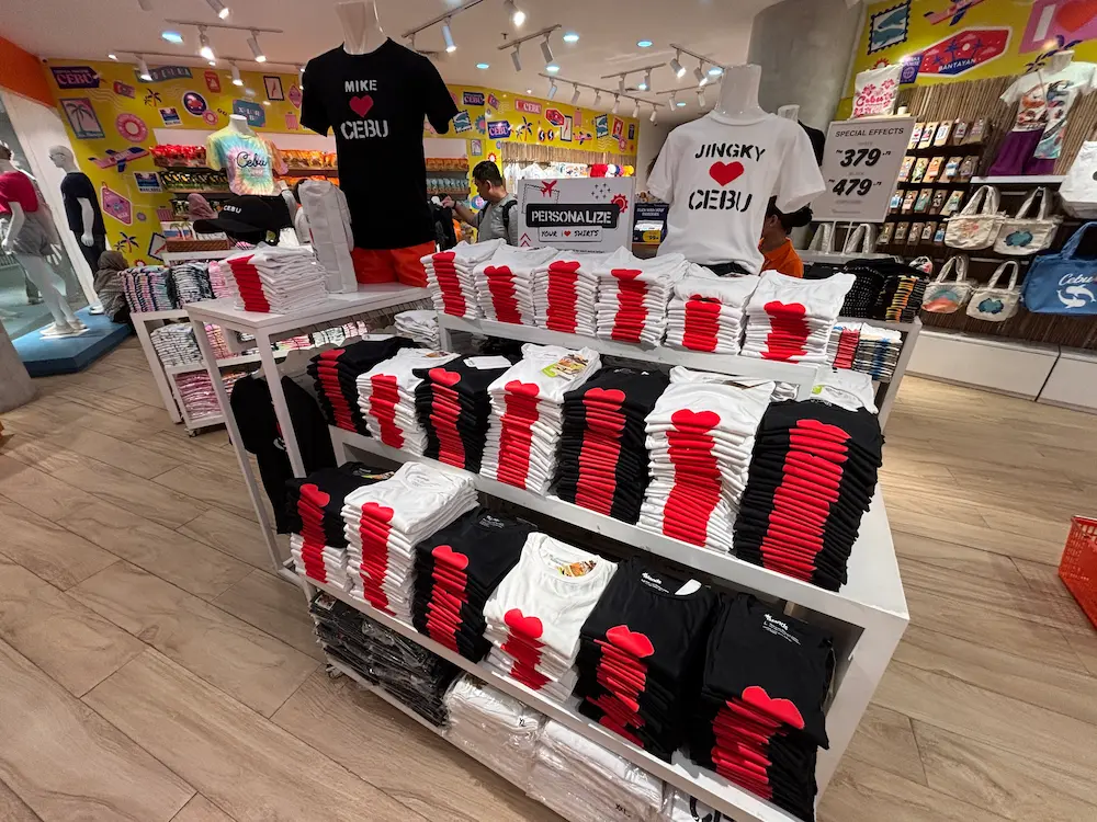 アヤラモールお土産Tシャツ