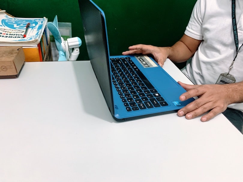 3d リスニング授業の様子