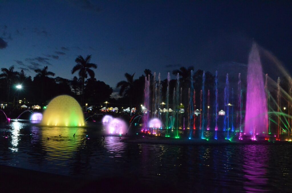 フィリピンで人気のお祭りは？シヌログやその他の有名フィエスタをご紹介！