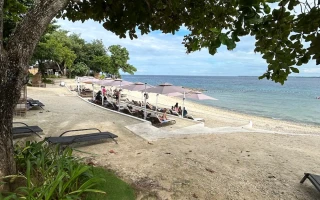 (First English/ファーストイングリッシュ) 提携のプライベートビーチ