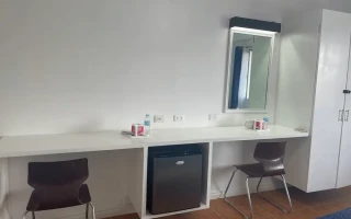 (Cebu Blue Ocean Academy/セブブルーオーシャンアカデミー) 机(2)