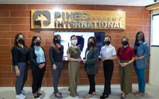 (PINES Main Campus/パインスメインキャンパス) 講師陣