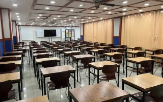 (PINES Main Campus/パインスメインキャンパス) カンファレンスルーム