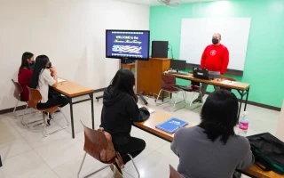 (PINES Main Campus/パインスメインキャンパス) 大クラス