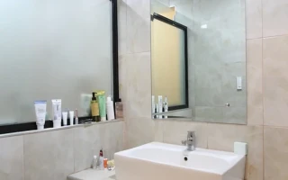 (PINES Main Campus/パインスメインキャンパス) 洗面所