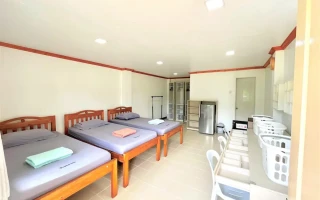 (English Fella2/イングリッシュフェラツー)3人部屋