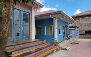 (CIP/シーアイピー) 校舎