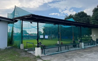 (CLARK WE ACADEMY/クラーク ウィーアカデミー) 校内ゴルフ場（打ちっぱなし）