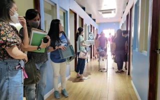 (CIP/シーアイピー) 授業廊下