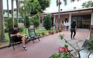 (CIP/シーアイピー) 中庭