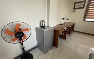 (GLOBAL LANGUAGE CEBU/グローバルランゲージセブ) 冷蔵庫・ケトル