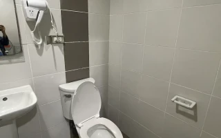 (GLOBAL LANGUAGE CEBU/グローバルランゲージセブ) トイレ・洗面所（ドライヤー付き）