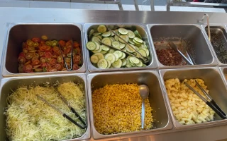 (GLOBAL LANGUAGE CEBU/グローバルランゲージセブ) サラダバー