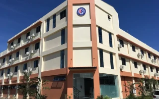 (E-ROOM/イールーム) 学校外観