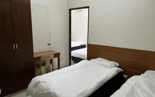 (SMEAG Capital/エスエムイーエージーキャピタル) 4人部屋