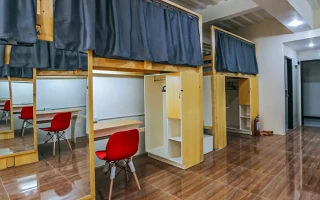 (PINES Main Campus/パインスメインキャンパス) 4人部屋 タイプ 1