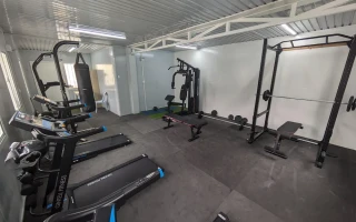 ジム（Curious World Academy /キュリオスワールドアカデミー）