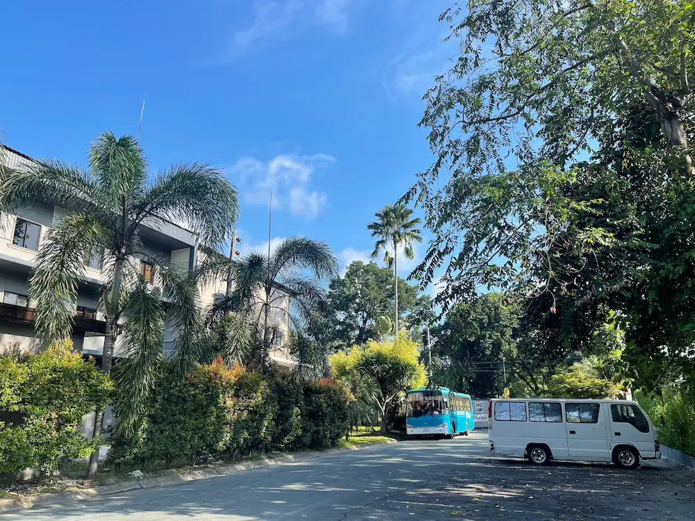 (HELP CLARK/ヘルプクラーク) 学校外観