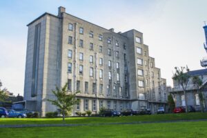 フィリピン留学のセミスパルタとは？向いている人やおすすめの学校を紹介