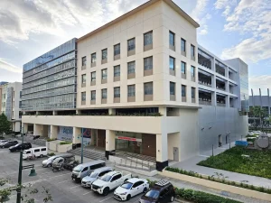 学校外観 (PIA/ピーアイエー)