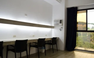 (EV Academy/イーブイアカデミー) 4人部屋⑷