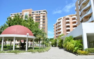 (GENIUS/ジーニアス) 学校外観