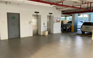 (Howdy/ハウディ) エレベーターホール