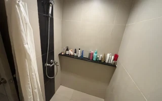 (EV Academy/イーブイアカデミー) シャワー