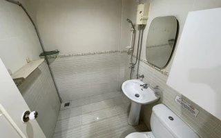 (CG Banilad/シージーバニラッド) 3人部屋 シャワー・トイレ