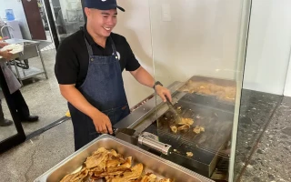 (CIA/シーアイエー マクタンキャンパス) 食事(2)