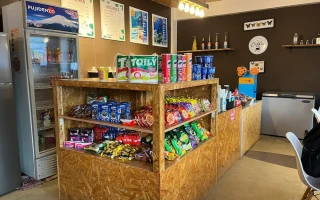 (CG Banilad/シージーバニラッド) カフェ