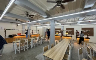 (CG Banilad/シージーバニラッド) 食堂