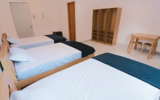 (TARGET/ターゲット) 3人部屋(2)