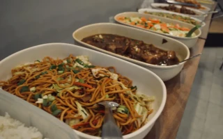 (Seed Tech School/シードテックスクール) 配膳風景(2)