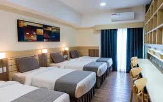 (CIA/シーアイエー マクタンキャンパス) 4人部屋