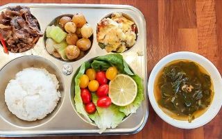 (Baguio JIC/バギオジェイアイシー) 昼食