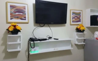 (Universe English/ユニバースイングリッシュ) Horaizon (コンドミニアム寮)TV