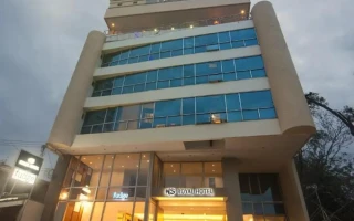 (Universe English/ユニバースイングリッシュ) Ns Royal Hotel 外観