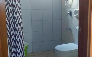 (Universe English/ユニバースイングリッシュ) Horaizon (コンドミニアム寮)トイレ・シャワー