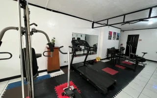 (A&J/エーアンドジェイ) ジム