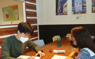 (A&J/エーアンドジェイ) マンツーマンクラス様子