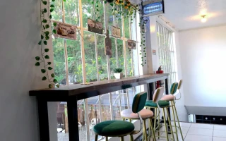 (A&J/エーアンドジェイ) 休憩所