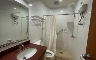 (Winning English Academy/ウィニングイングリッシュアカデミー) シャワー・トイレ（ドライヤー付き）